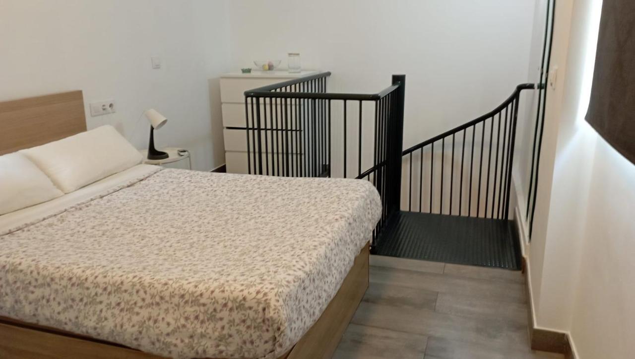 Apartamento En El Casco Antiguo En Plena Alameda إشبيلية المظهر الخارجي الصورة