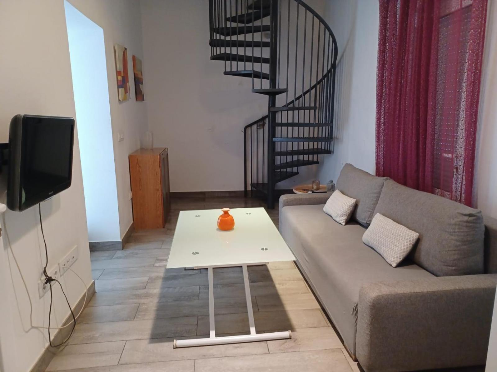 Apartamento En El Casco Antiguo En Plena Alameda إشبيلية المظهر الخارجي الصورة